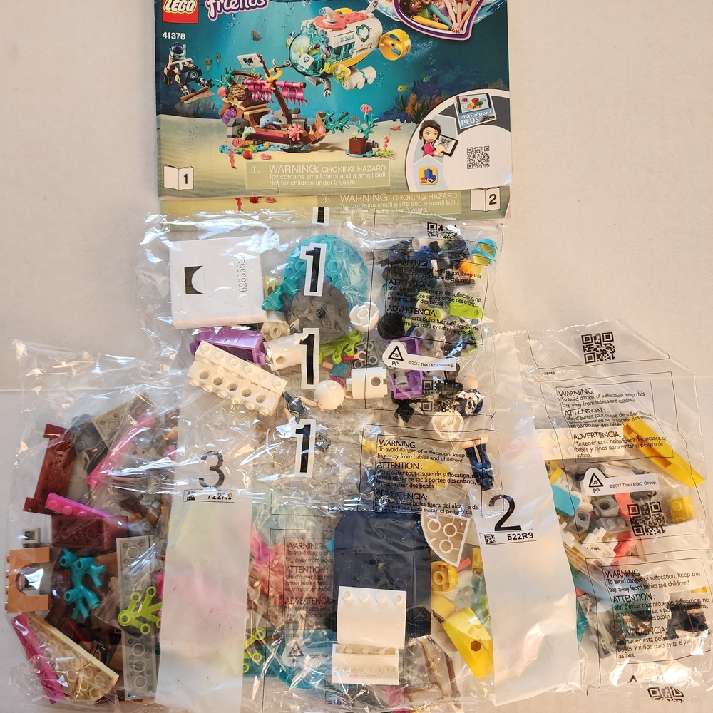 LEGO Friends Ocean Exploration Set - Pink, Blue, Yellow